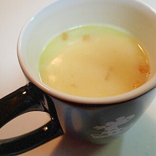 カップスープの素で　生姜入りクリーミーコ一ンスープ